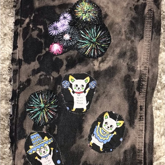 Upcycled chihuahua jeans magnolia pearl inspired style OS - Picture 3 of 7